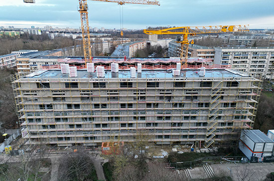 thomas betonbauteile hatte ein Bauprojekt in der Lion Feuchtwanger Straße in Berlin.
